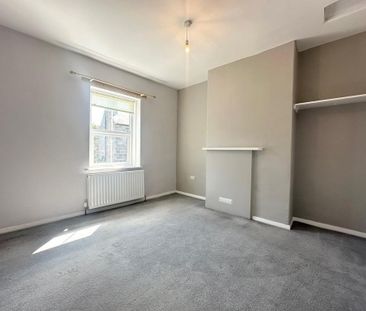 2 bedroom property to rent - Photo 4