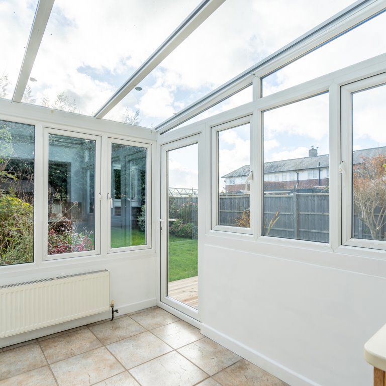 102, Kingsham Road, Chichester - Photo 1