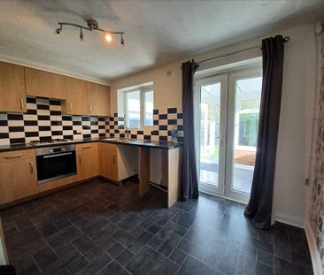 2 bedroom house to rent - Photo 1