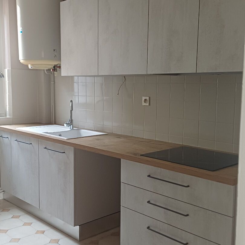 Location Appartement 1 pièce 29m² - Photo 1