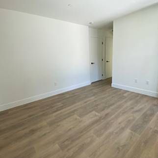 1 Bed, 1 Bath Ground Level Suite - Sea & Sky (ID 322) - Photo 1