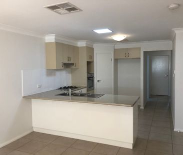 Beautiful duplex waiting for you! - Photo 4