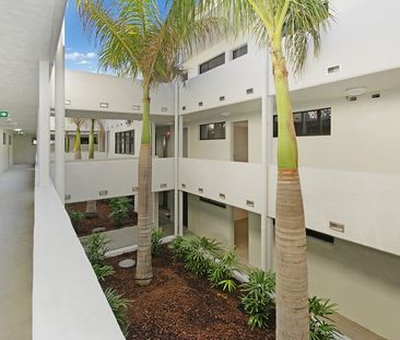 25/23 Melton Terrace, Townsville City QLD 4810 - Apartment For Rent... - Photo 4