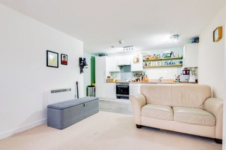 Harding Street, Swindon - Photo 2