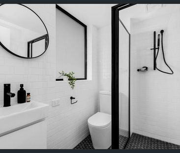 AMAZING DESIGNER 1 BEDROOM APARTMENT - Photo 3