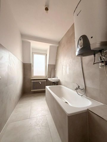 renovierte 3 Zimmer Altbauwohnung unweit vom HBF +++ mit Badewanne +++ - Foto 4