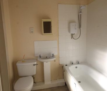 1 bedroom terraced house to rent - Photo 2