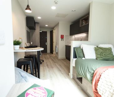 Studio to rent - Photo 2