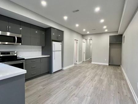 For Lease - 25 Clara May Avenue Unit# Bsmt, East Gwillimbury, Ontario - Photo 4