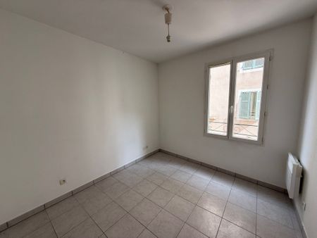 Appartement À Louer - Photo 2