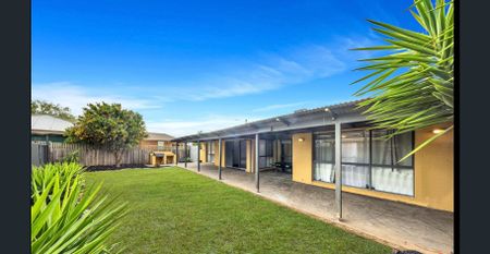 Stunning 4-Bedroom Mediterranean-Style Home - Photo 3