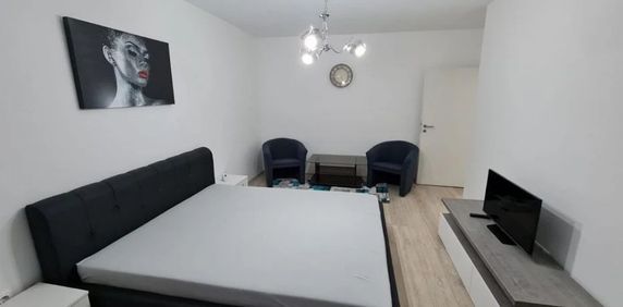 1 camera situat in zona Girocului - Photo 2