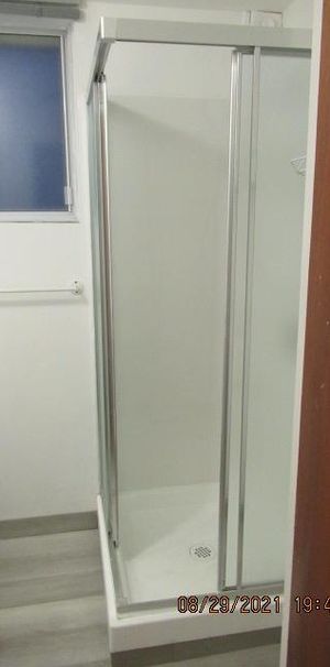 Montreal/Ahuntsic 2 1/2 sous-sol app 1: 1er juillet et app 2 : disponible - Photo 1