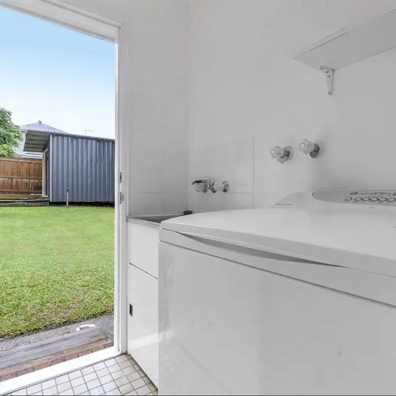 47 Rigby Street, Annerley QLD 4103 - Photo 1