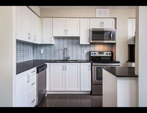 3311 Bathurst Street | 3311 Bathurst Street, Toronto - Photo 1