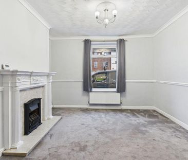 Four Lane Ends, Hetton-le-Hole, Houghton Le Spring, Tyne and Wear, ... - Photo 1