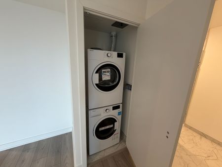 For Lease - 252 Church Street Unit# 5301, Toronto, Ontario - Photo 4