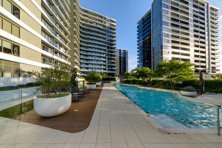 Modern Living at The Ivy � Comfort, Convenience and Lifestyle - Photo 2