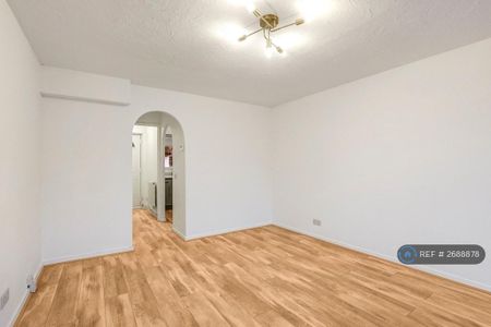 2 bedroom terraced house to rent - Photo 2