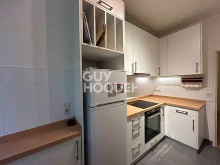 Appartement Paris 3 pièce(s) 74.35 m2 - Photo 2