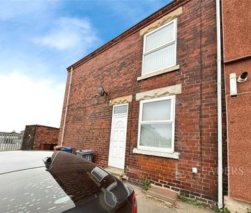 2 bedroom terraced house to rent - Photo 3