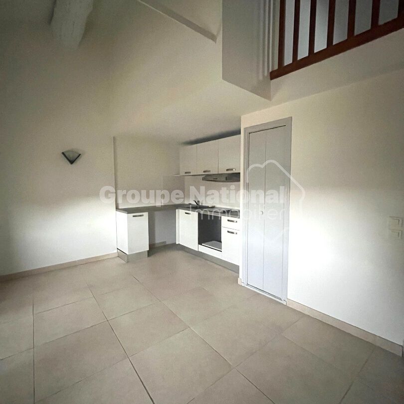 ROGNONAS - A LOUER - Appartement T2 avec place de parking, - Photo 1