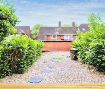 3 bedroom terraced house to rent - Photo 5