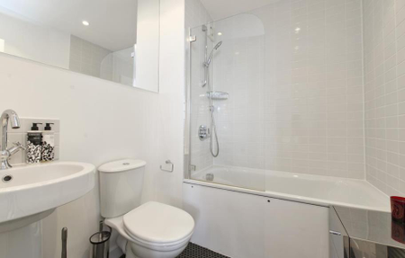 1 bedroom apartment to rent - Photo 2