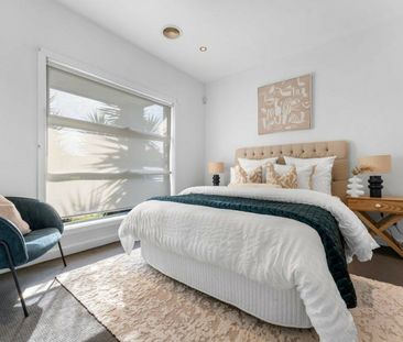 Modern Townhouse Nestled in Sought After Location - Photo 4