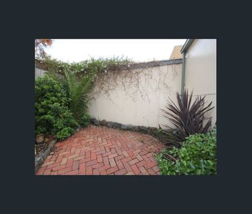 Easy to Maintain Two Bedroom Home , Close To All Amenities - Photo 4