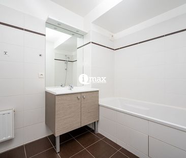 Location Appartement COLOMBES - - Photo 2
