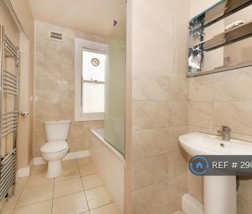 2 bedroom maisonette to rent - Photo 1