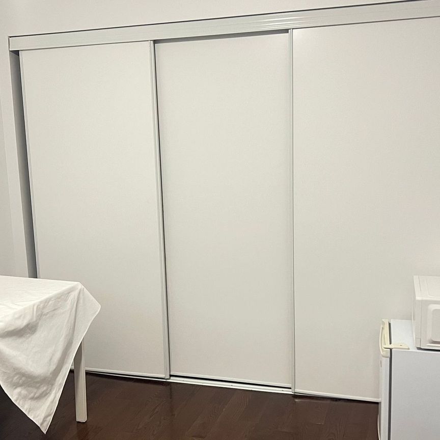 For Lease - 1226 Leslie Drive Unit# Room 1, Innisfil, Ontario - Photo 1