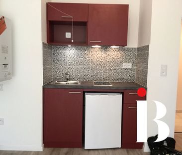 Location Appartement 2 pièces 41m² ST SEBASTIEN SUR LOIRE 44230 - Photo 2