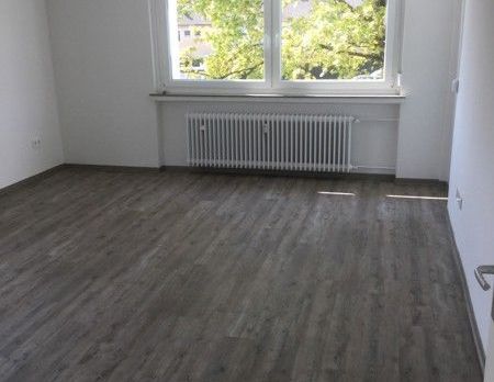 2 Zimmer-Wohnung im modernisierten Wohnhaus in Sieker zu vermieten - Photo 1