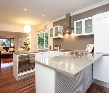 38 Wongabel Street, Kenmore QLD 4069 - House For Rent - $780 | Domain - Photo 1