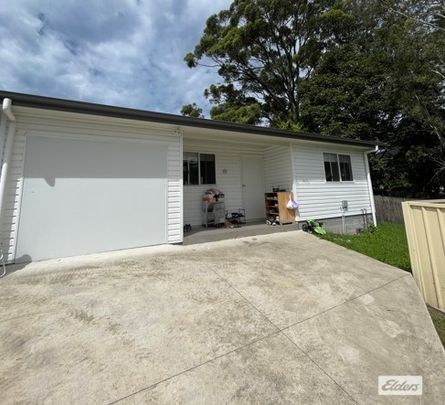 39a Bassett Street - Photo 1