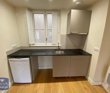 Location Appartement 1 pièce 36m² TOULON 83000 - Photo 2