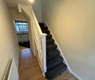 3 bedroom semi-detached house to rent - Photo 5