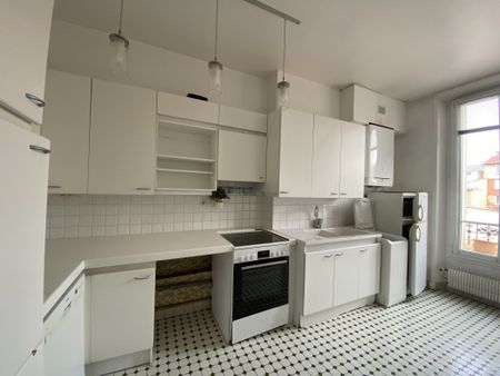 RUE DE L'ECU, Reims - Photo 5