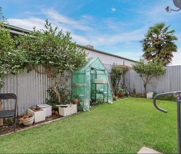 Convenient, Quiet & Perfectly Positioned - Photo 5