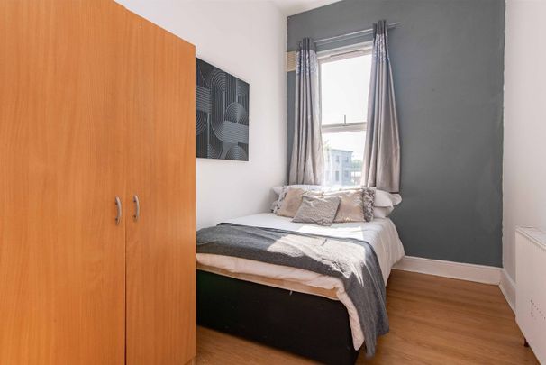 Room in a Shared House, Noel Street, NG7 - Photo 1