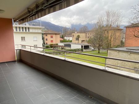 2.5 locali rinnovato con terrazzo - Foto 4