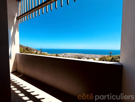 Appartement Saint Denis 1 pièce(s) 38 m2 - BELLEPIERRE - Photo 2