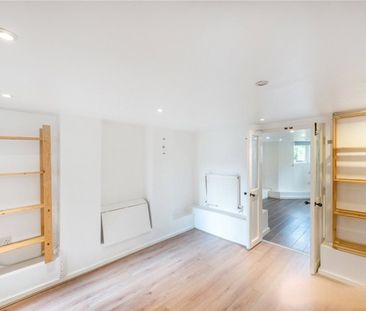 Studio Flat, Waller Road, SE14 - Photo 1