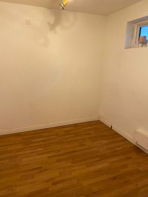 3 bedroom end of terrace house to rent - Photo 1