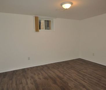 For Lease - 33 Wye Valley Road Unit# Lower Level, Toronto, Ontario - Photo 2