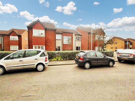 Studio to rent - Photo 5