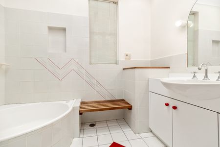 150 Greville Street, Chatswood NSW 2067 - House For Rent | Domain - Photo 5