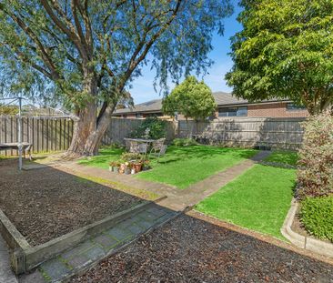 A beautiful family home - Photo 6